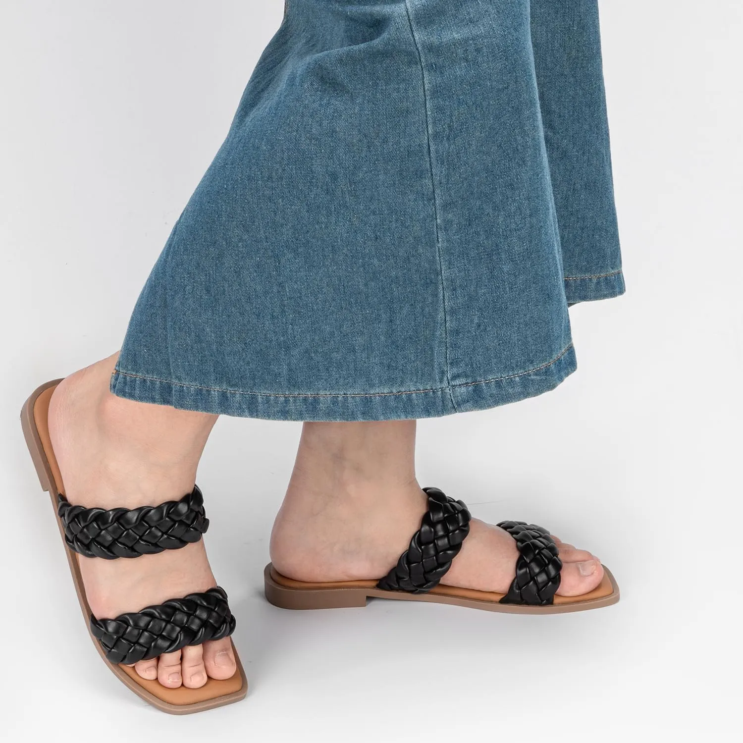 ATHMILE Women's Flat Sandals Crossover Braided Sandals for Women Fashion Round Open Toe Slip On Slide for Dressy Summer