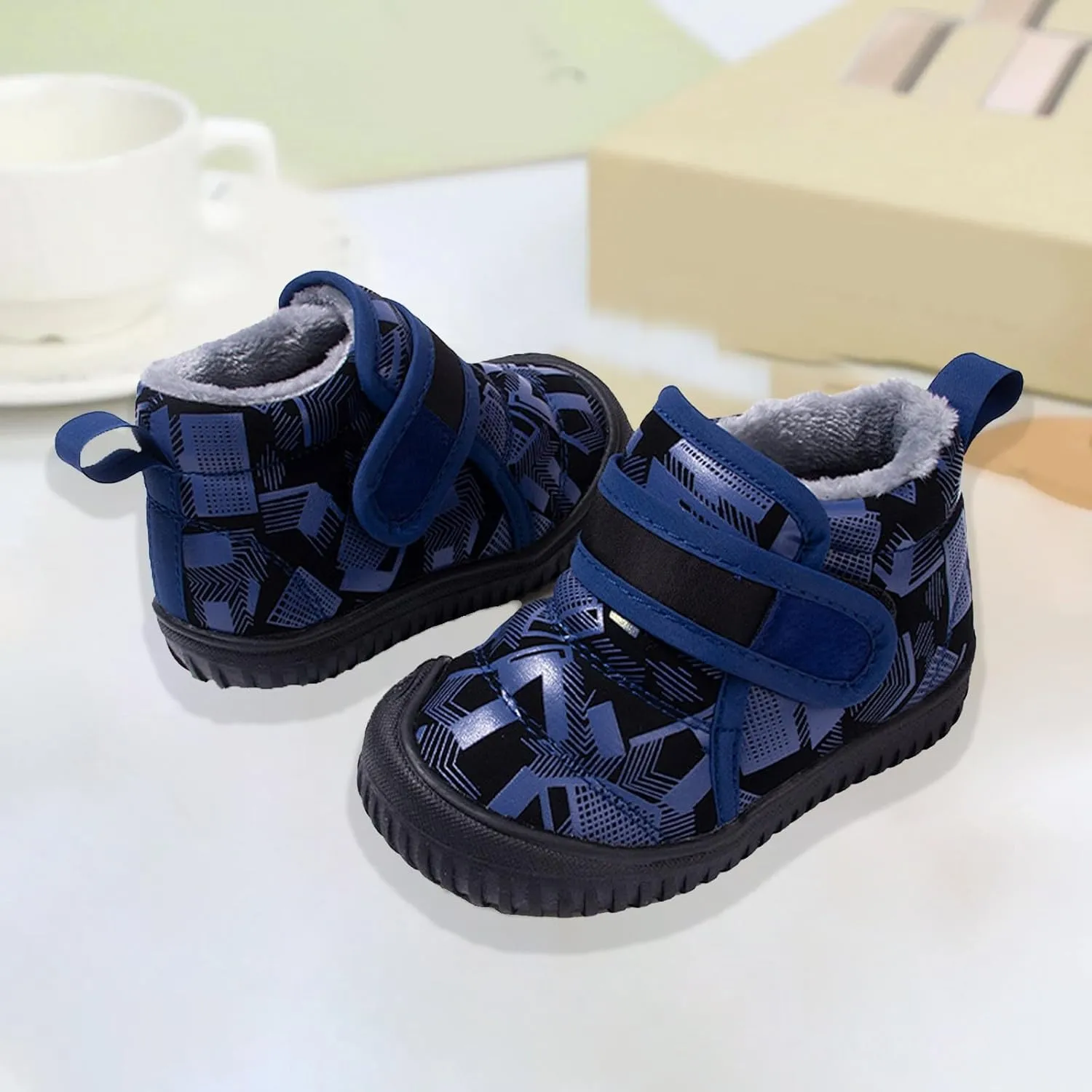 Baby Sock Shoes New Winter Velvet Children's Cotton Boots Casual Cold Sticky Soft Kids Lace-up Tennis Running Shoes