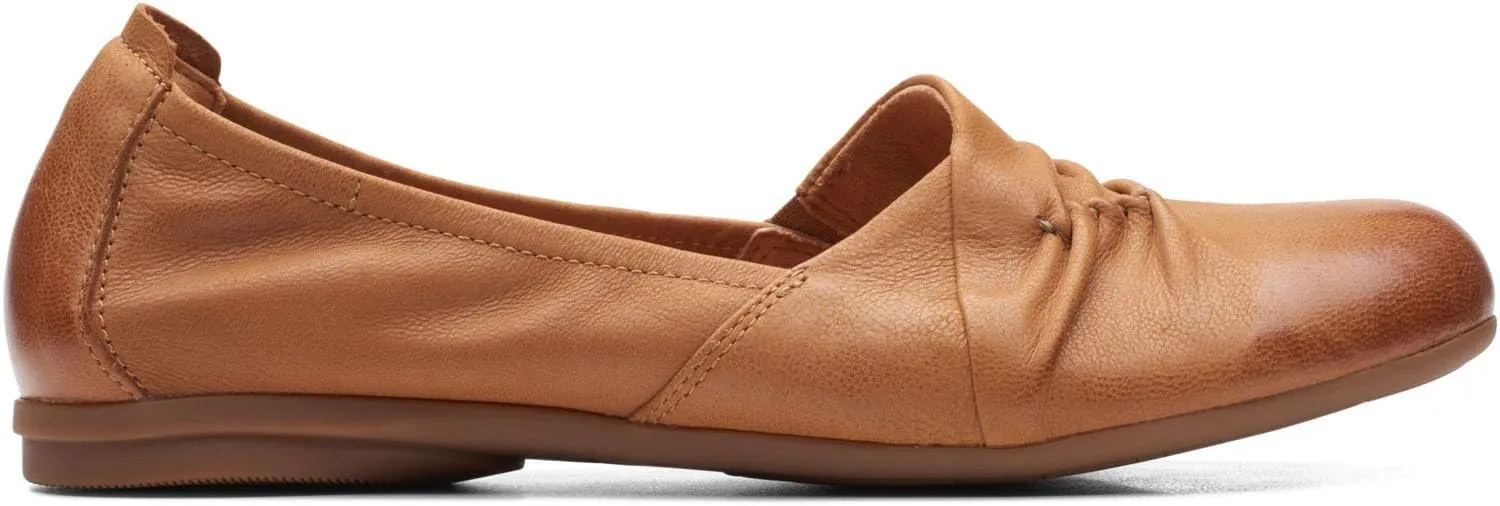 Clarks Women's Rena Way Loafer