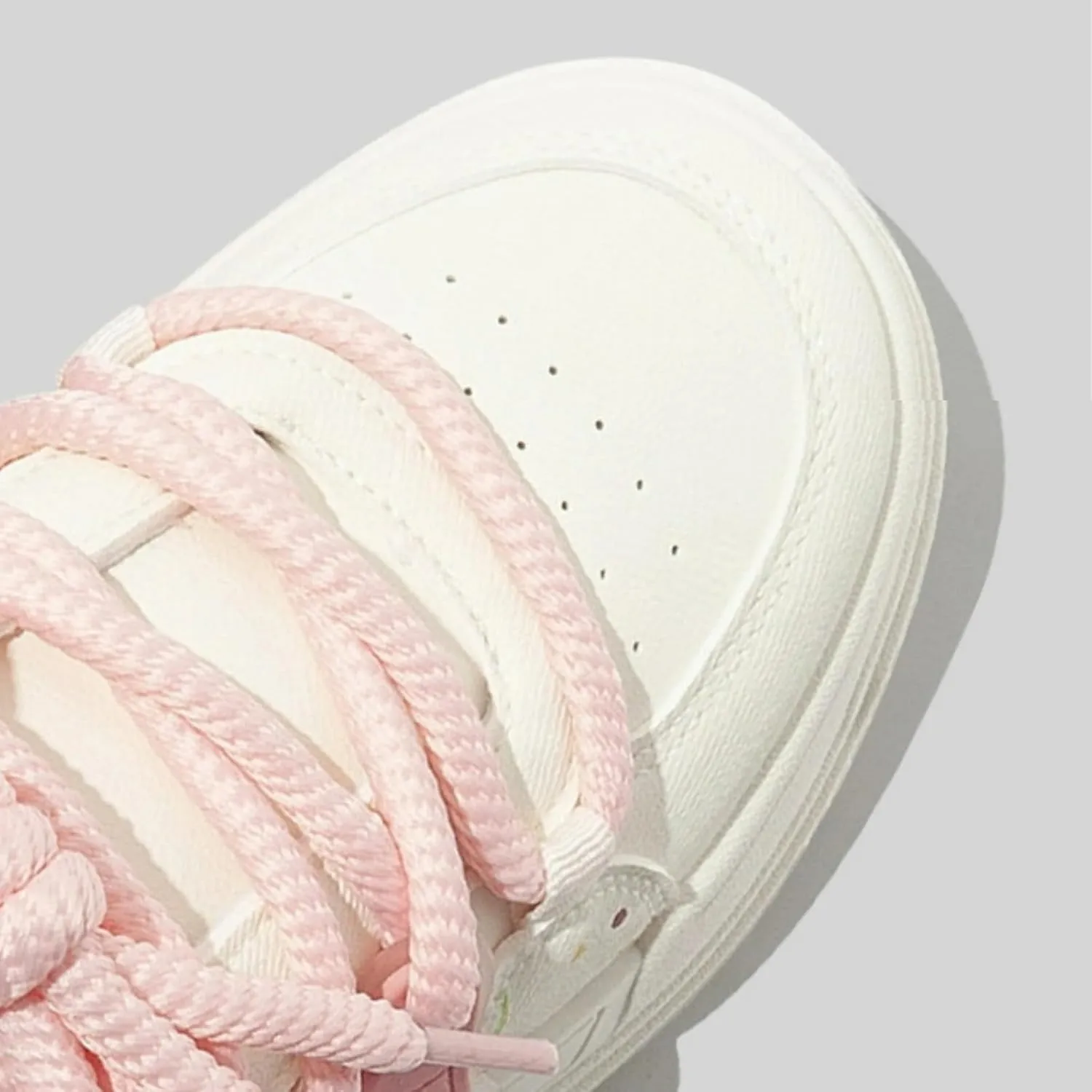 Cute Frog & Bow White Sneakers for Women Platforms Lace-up 2" Rubber Thick Sole Height Increase Cute Walking Shoes