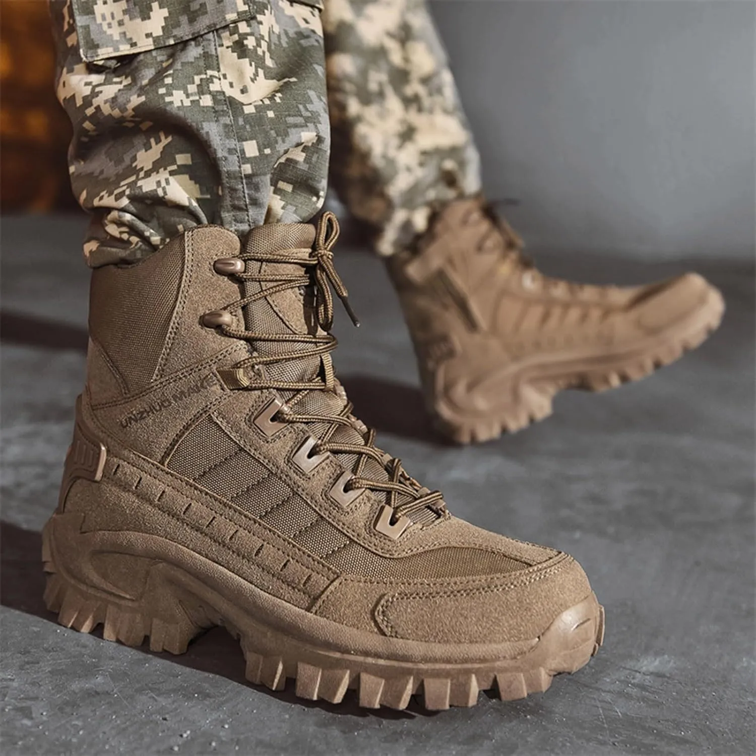 Fashion Sneaker Lace-Up Men's Winter Fashion High Top Thick Sole Lace Up Hiking Shoes and Thick Sports Running Shoes