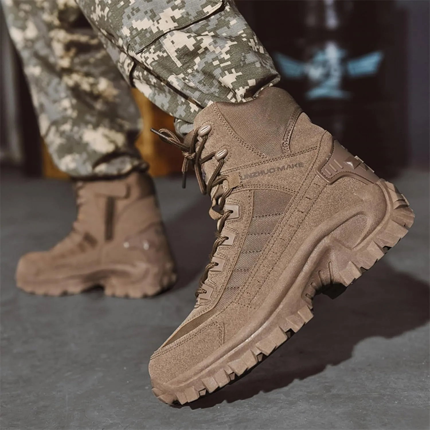 Fashion Sneaker Lace-Up Men's Winter Fashion High Top Thick Sole Lace Up Hiking Shoes and Thick Sports Running Shoes
