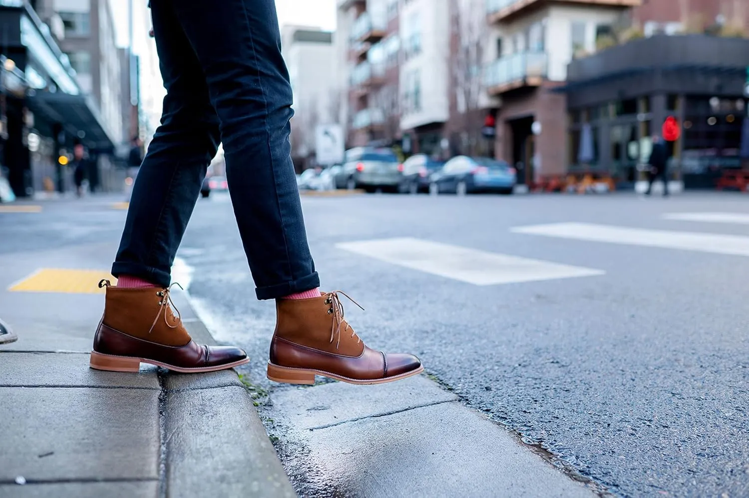 Fashion Tailored - Lace Up Men's Two-Tone Casual Dress Boots for Business & Formal Events - Almond Toe - Breathable Leather