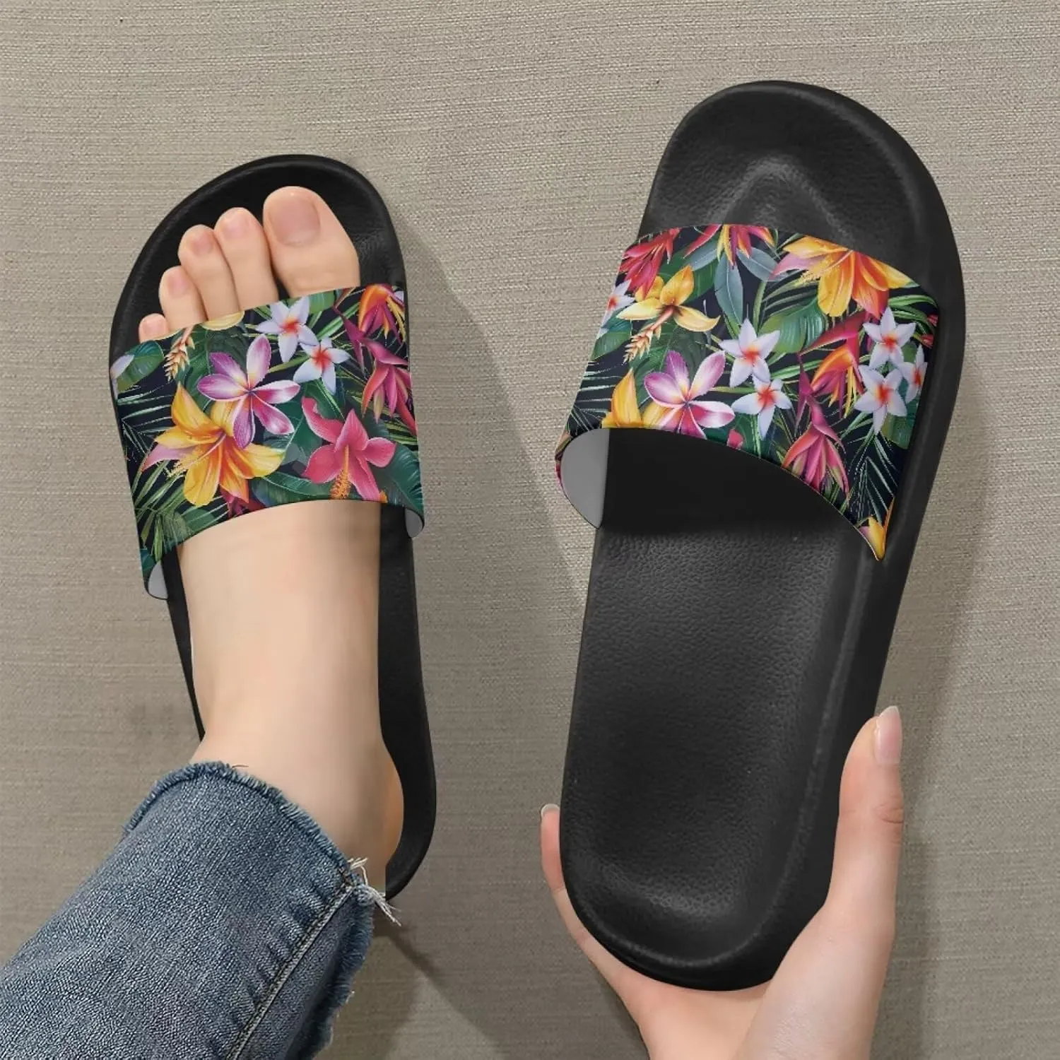 Floral Slippers Slip On Womens Flats Sandals Summer Beach Sandal for Lady Comfort Soft Footbed House Slipper