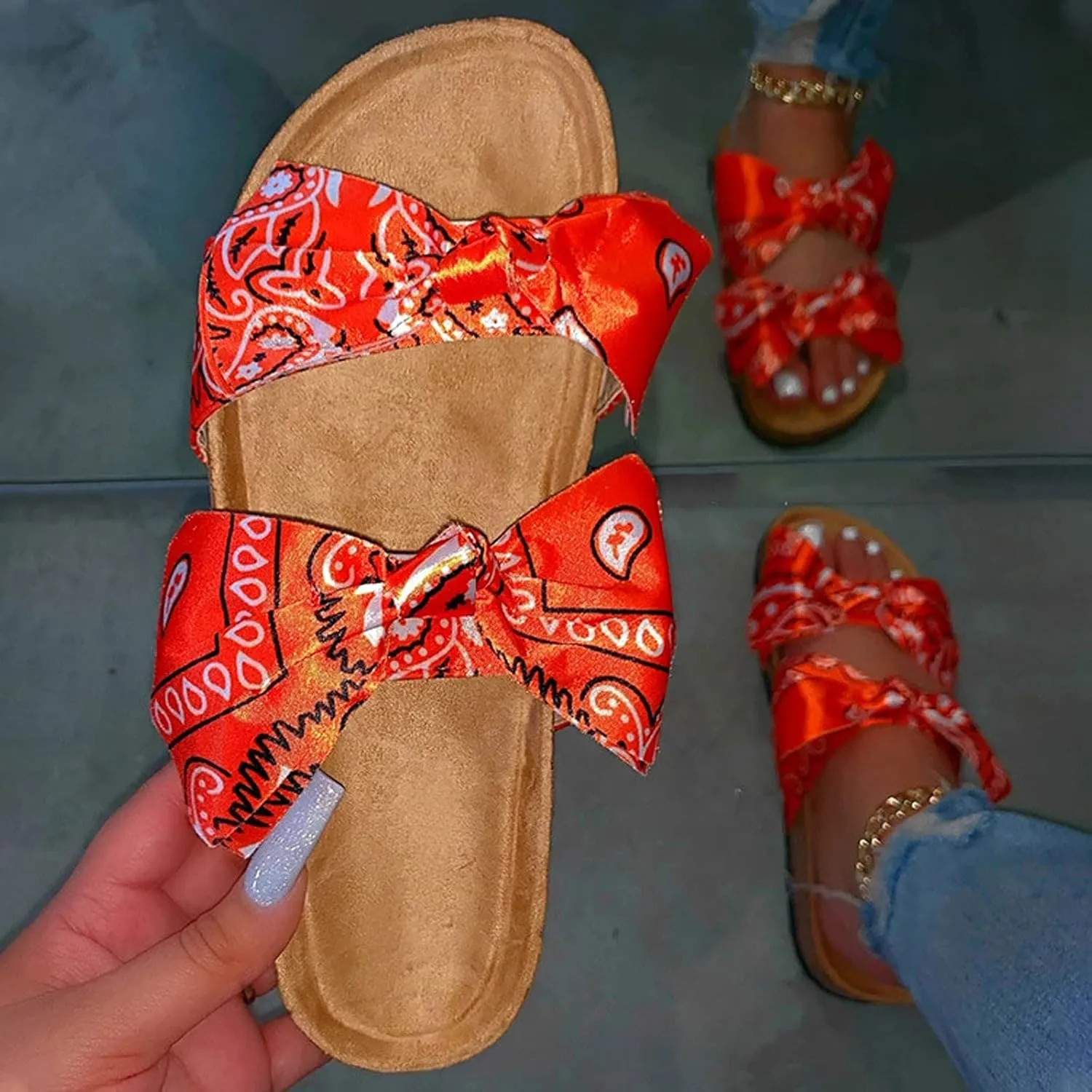 oiangi Bow Flat Sandals for Women Summer Trendy Casual Print Double Strap Open Toe Slip-on Slippers Lightweight Comfortable Beach Shoes Flip Flops