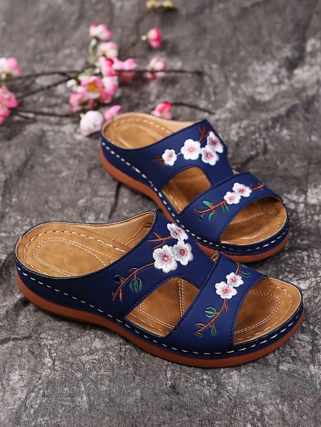 Orthopedic Sandals for Women Arch Support Walking Slippers Slip On Wide Width Anti-Slip Breathable Sandal Summer Flat Plantar Fasciitis Open Toe Beach Shoes Wedge Slides Platform