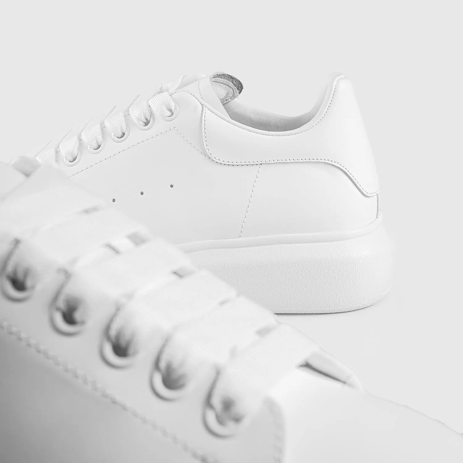 SOLL Queen Men's Sneakers | Leather Perforated Oversized Thick Sole