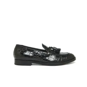 Urban Allure Croc-Embossed Loafers