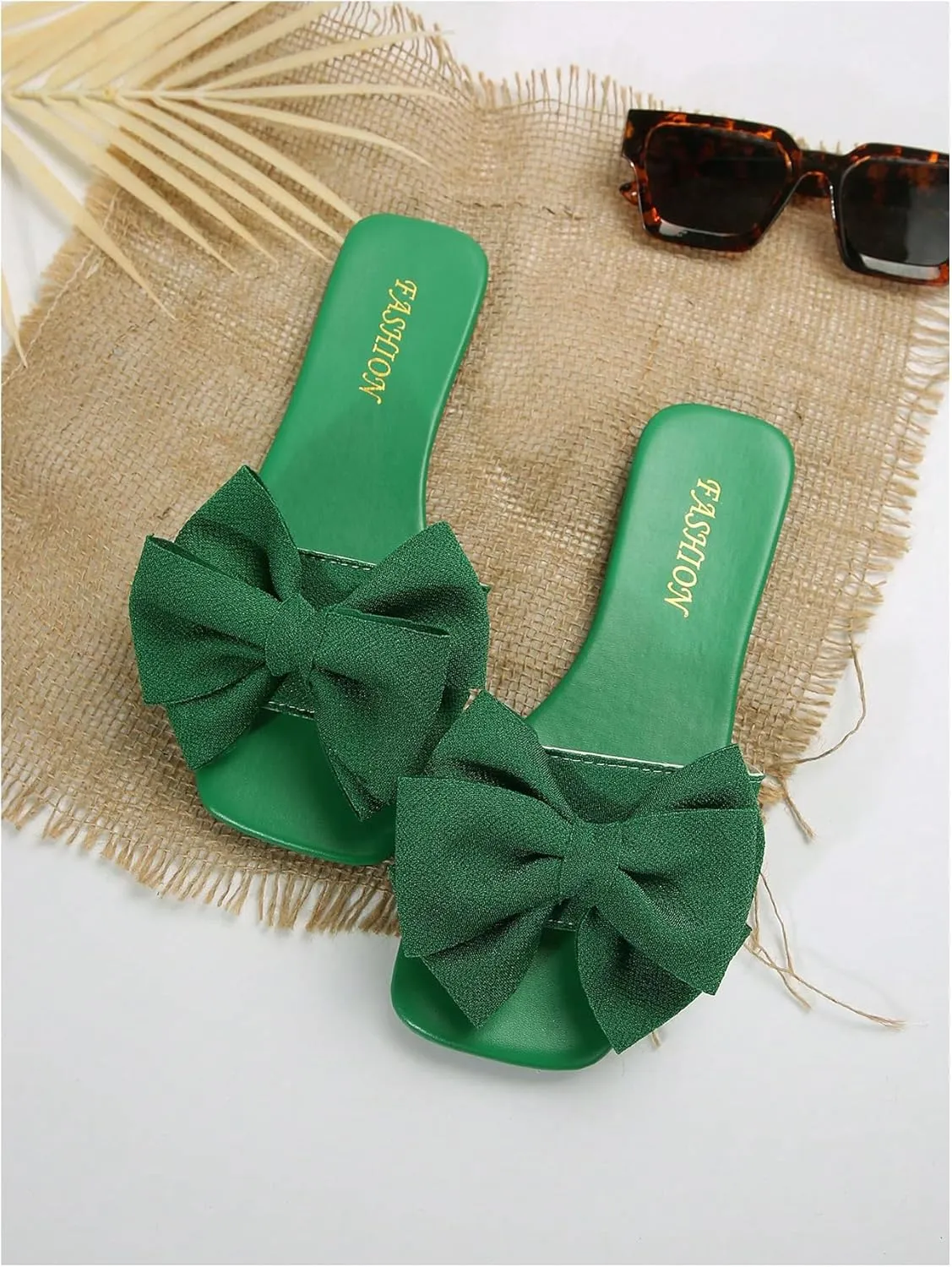 Verdusa Women's Bow Square Toe Flat Sandals Summer Slides Slip On Sandals