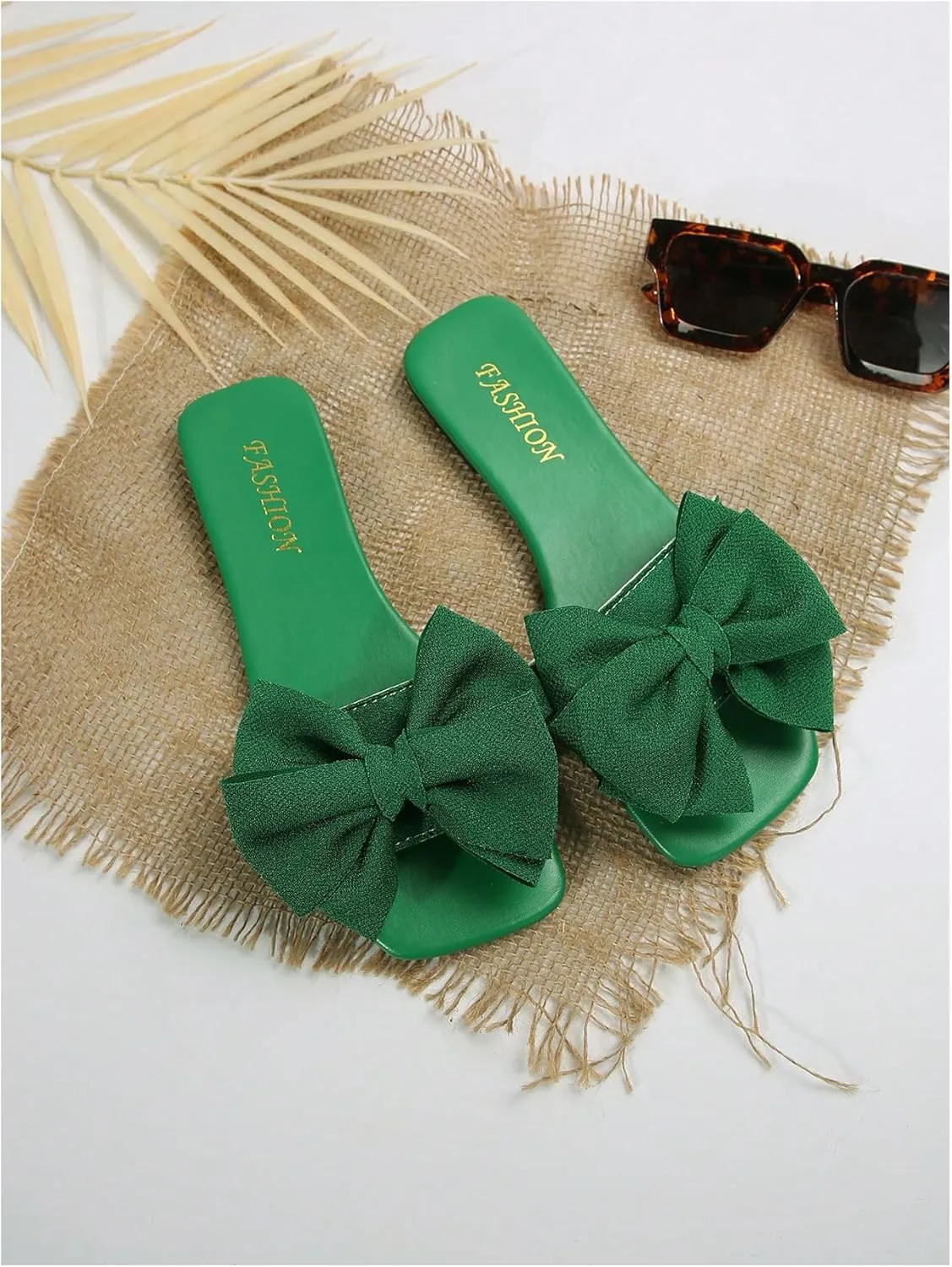 Verdusa Women's Bow Square Toe Flat Sandals Summer Slides Slip On Sandals