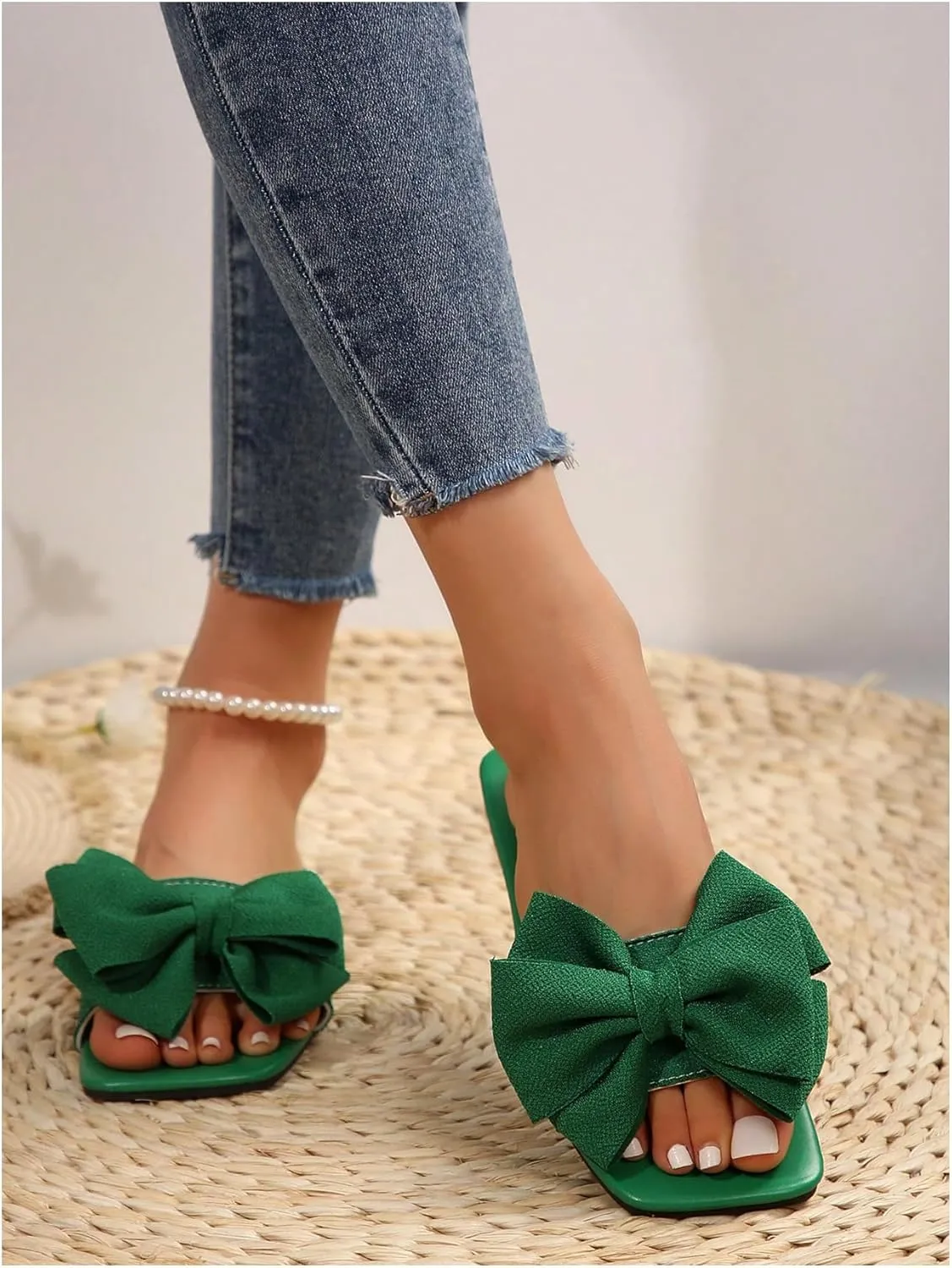 Verdusa Women's Bow Square Toe Flat Sandals Summer Slides Slip On Sandals