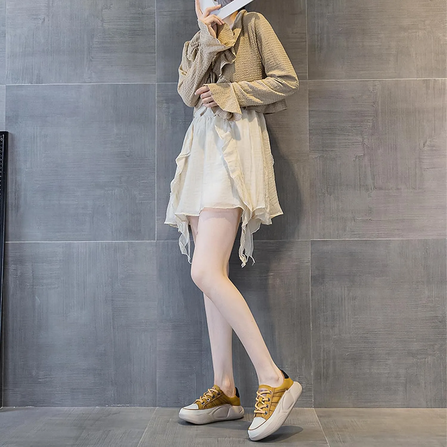 Women's Leather Platform Sneakers Lace Up Round Toe Tennis Shoes Casual Comfortable Walking Shoes