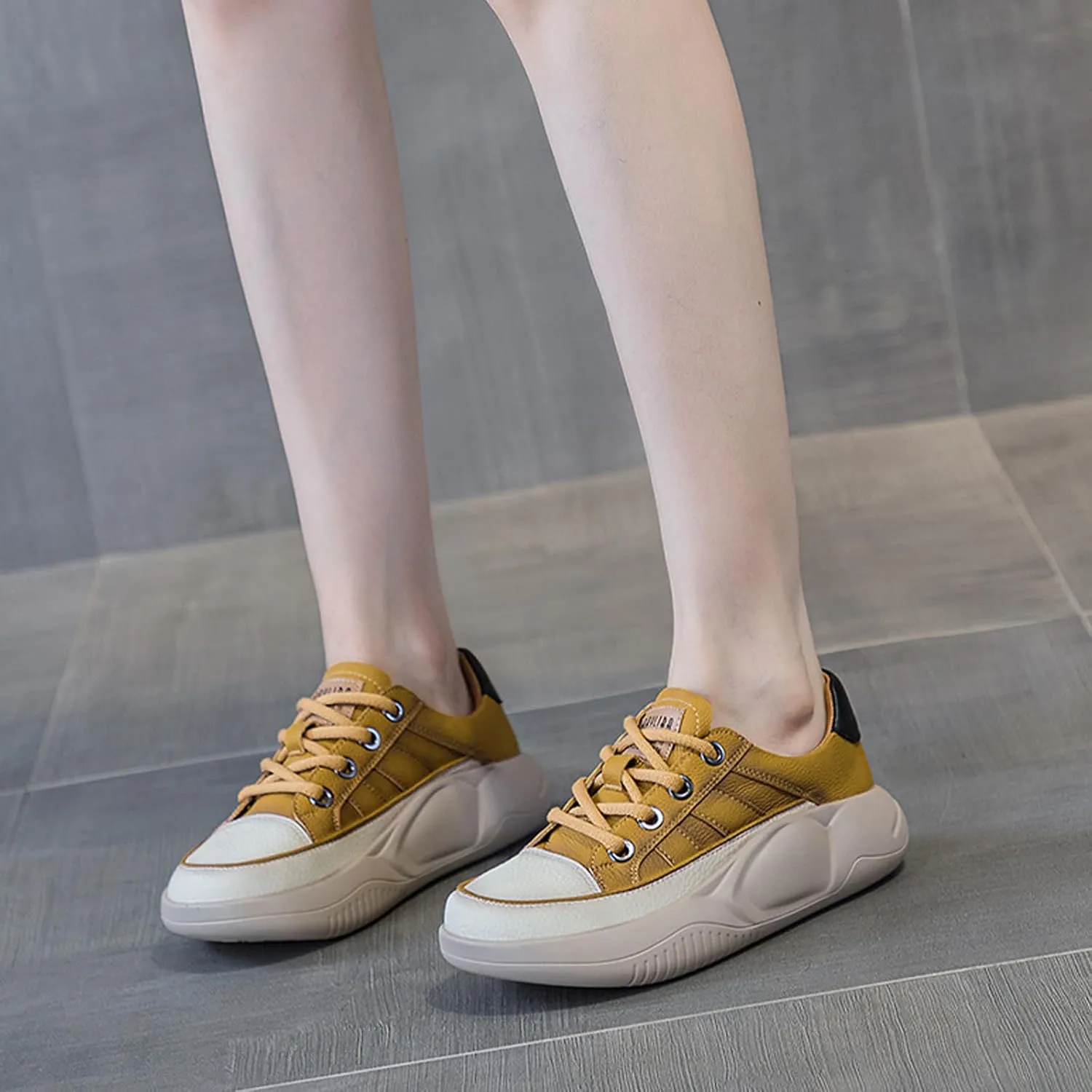 Women's Leather Platform Sneakers Lace Up Round Toe Tennis Shoes Casual Comfortable Walking Shoes