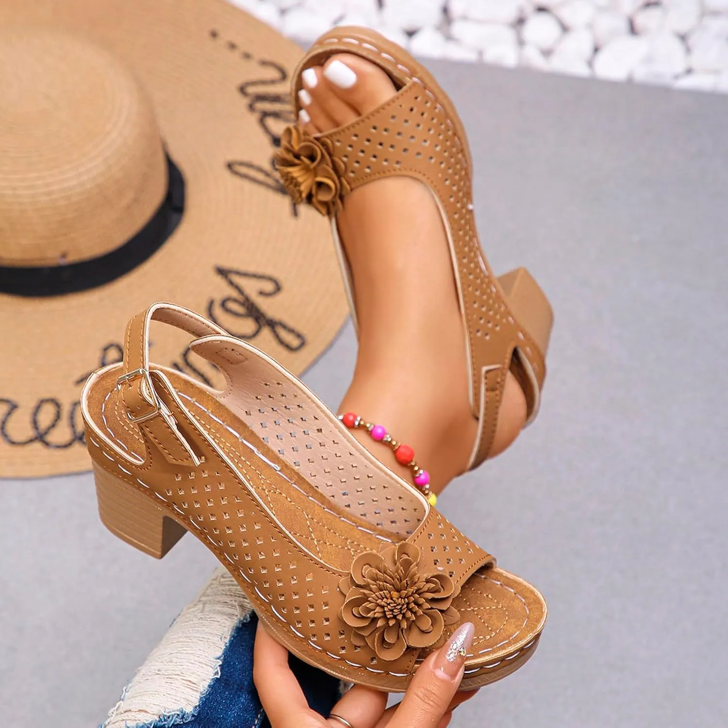 Womens Sandals Hollow Out Flower Decoration Chunky Heel Wedge Sandal Classic Casual Shoes Beach Vacation Walking Shoes Open Toe Sandal with Adjustable Hoop and Loop