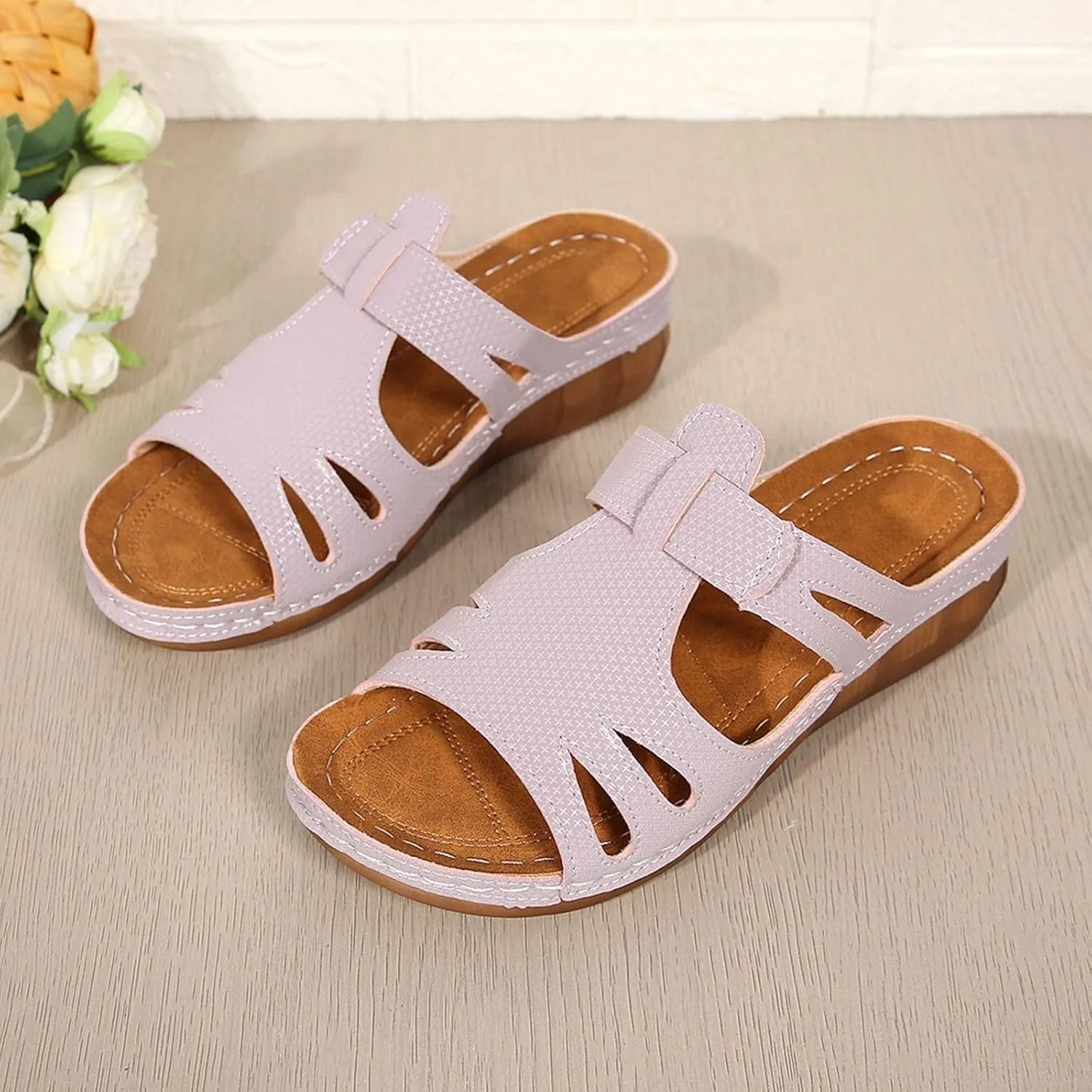 Women's Slide Sandals Orthopedic Low Wedge Heels Sandal Open Toe T-Strap Hollow Out Slip On Slides Ladies Arch Support Summer Comfy Slippers Casual Shoes Recovery Mules Wide Shoe for Daily Wear