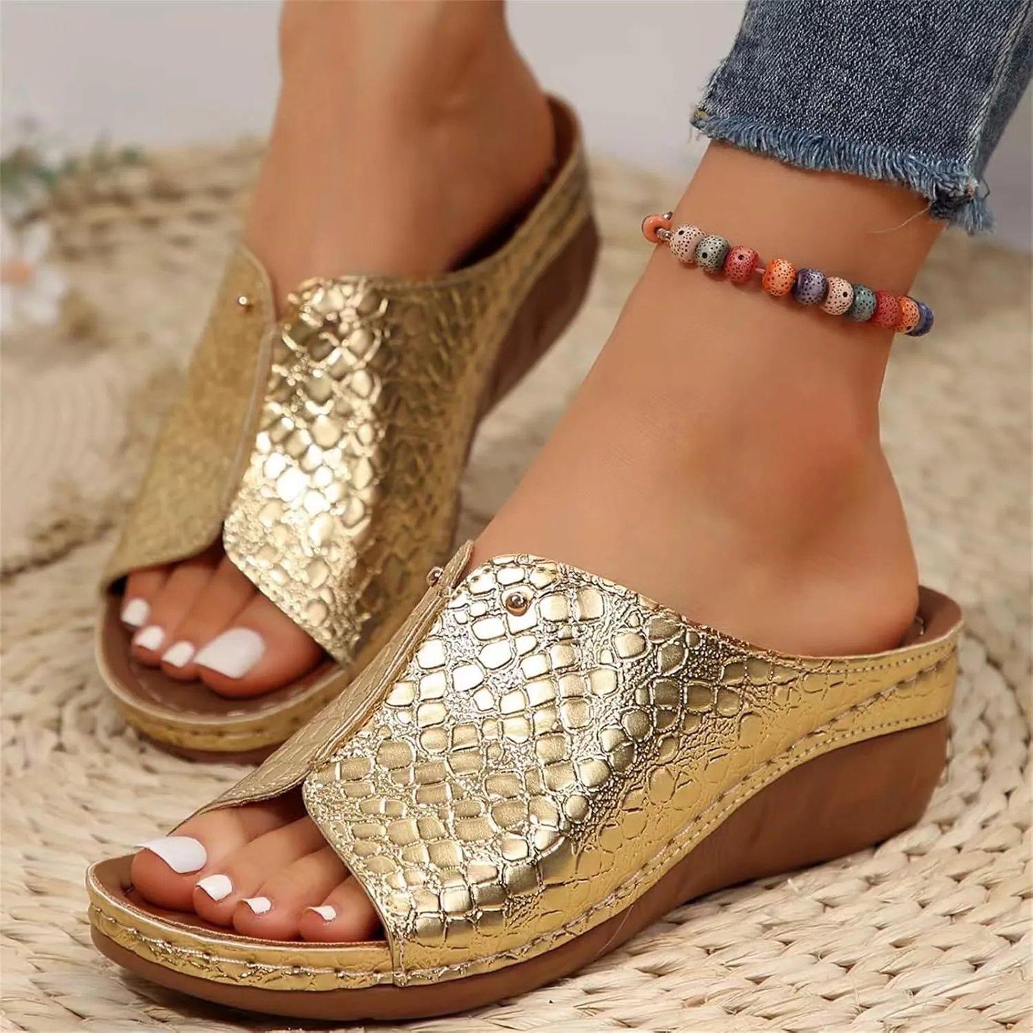 Womens Wedge Sandals Dressy Summer Casual Slip On Walking Shoes Sole Comfortable Low Heels Slides Orthopedic Arch Support Crocodile Pattern Sandal Open Toe Non-Slip Spring Beach Shoe