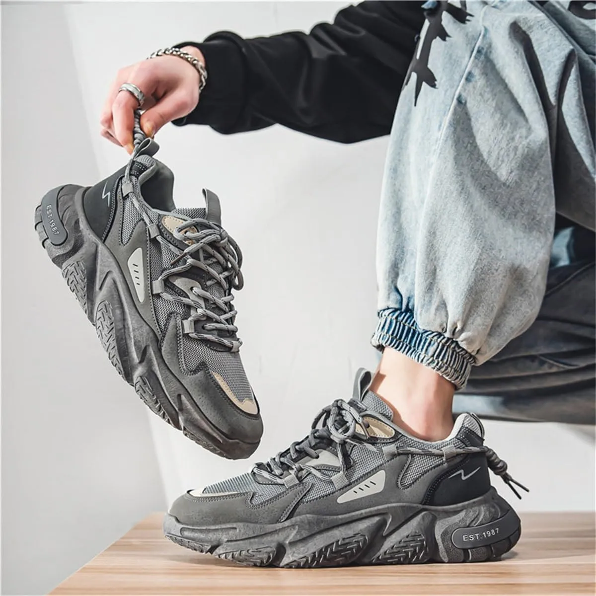 Y2K Mesh Fabric Chunky Style Height Boosting Sneakers for Men Fall Outdoor Casual Running Travel Use with Anti Skid Thick Sole and Modern Streetwear Look