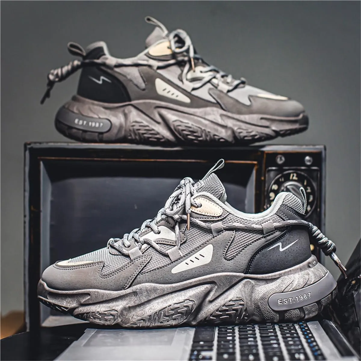 Y2K Mesh Fabric Chunky Style Height Boosting Sneakers for Men Fall Outdoor Casual Running Travel Use with Anti Skid Thick Sole and Modern Streetwear Look