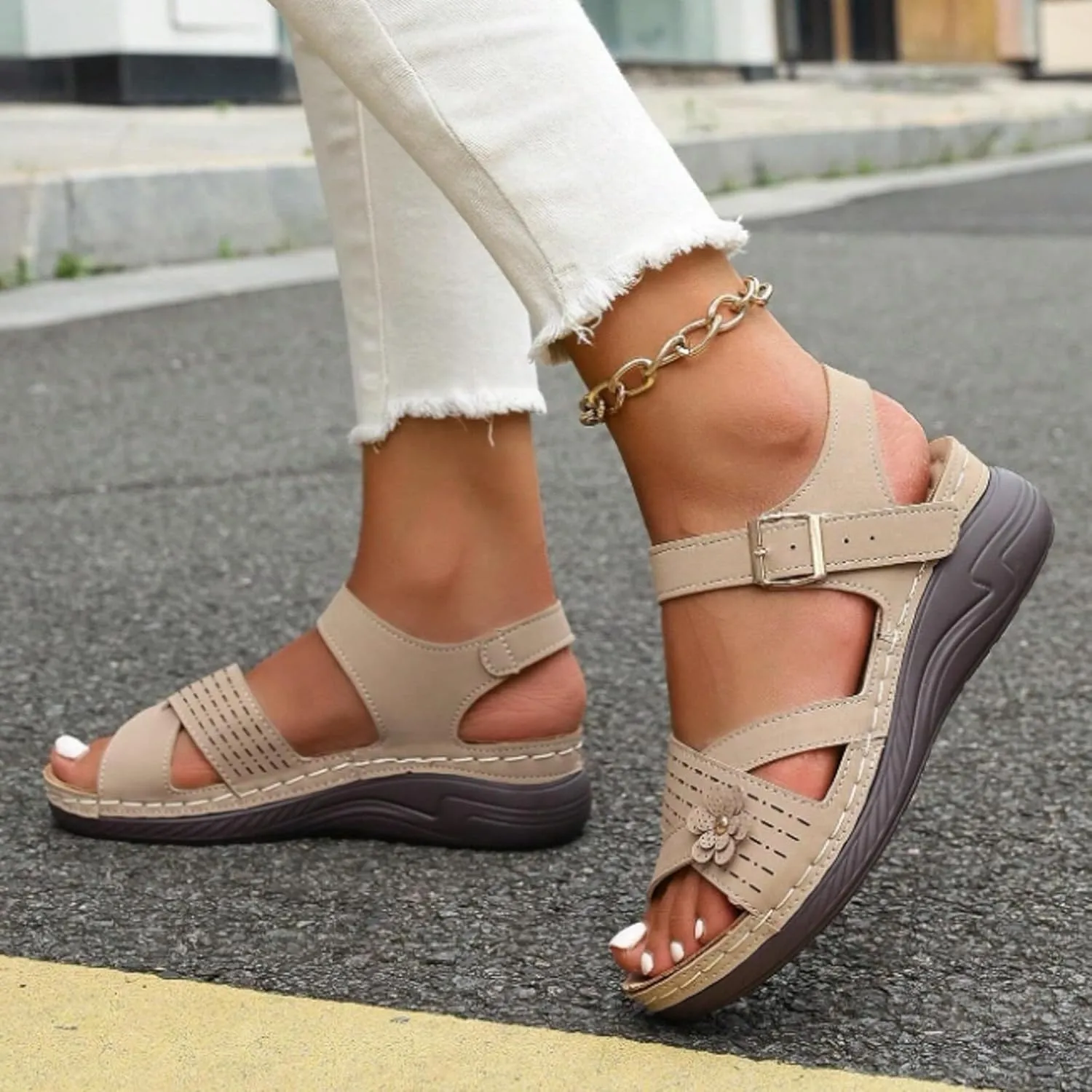 ZSpzx Orthopedic Wedge Sandals for Women Dressy Summer 2025 Comfortable Flowers Open Toe Ankle Strap Womens Sandal Platform Casual Strappy Wedges Slip on Low Walking Shoes for Party Beach