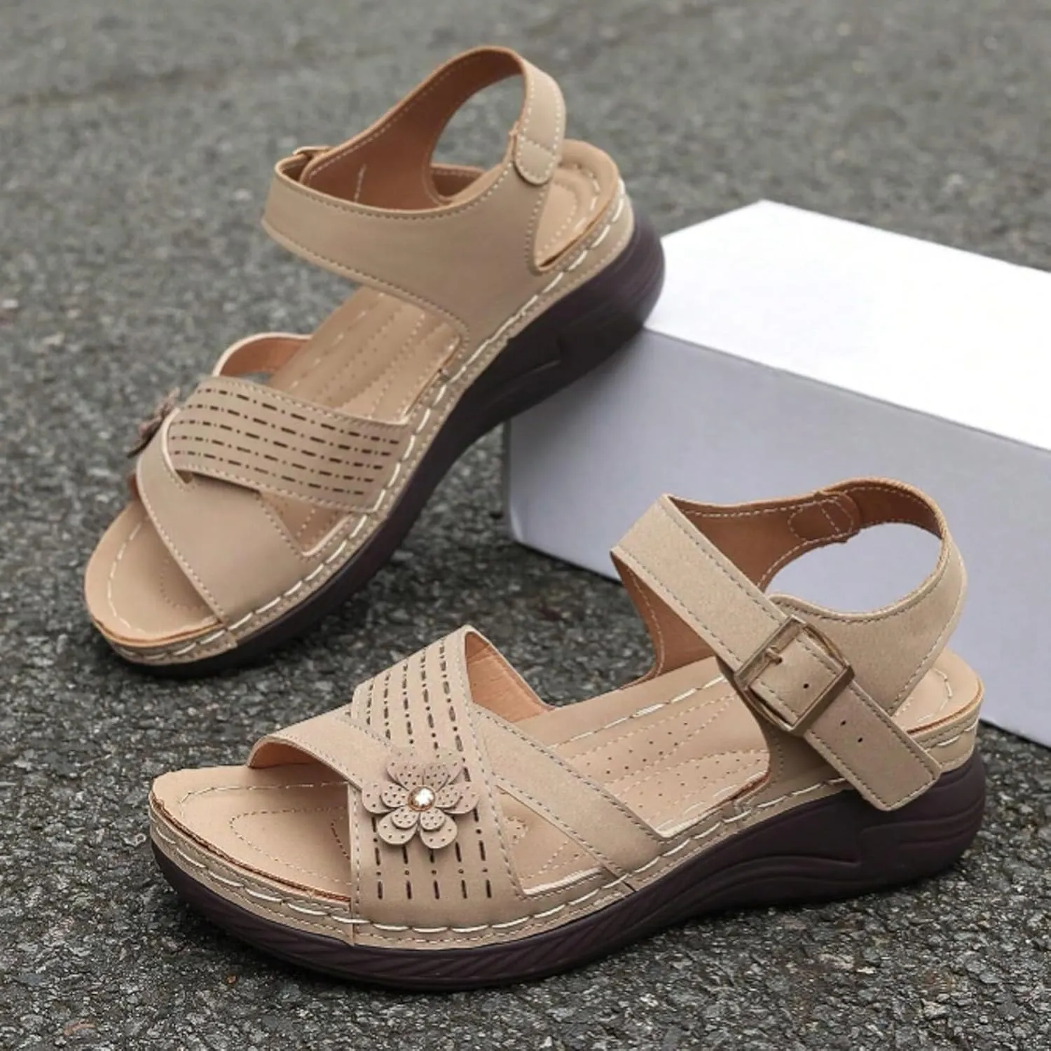 ZSpzx Orthopedic Wedge Sandals for Women Dressy Summer 2025 Comfortable Flowers Open Toe Ankle Strap Womens Sandal Platform Casual Strappy Wedges Slip on Low Walking Shoes for Party Beach